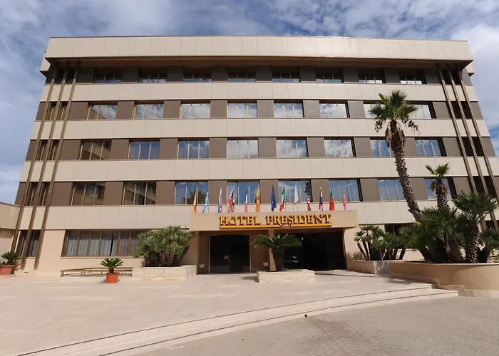 Hotel President