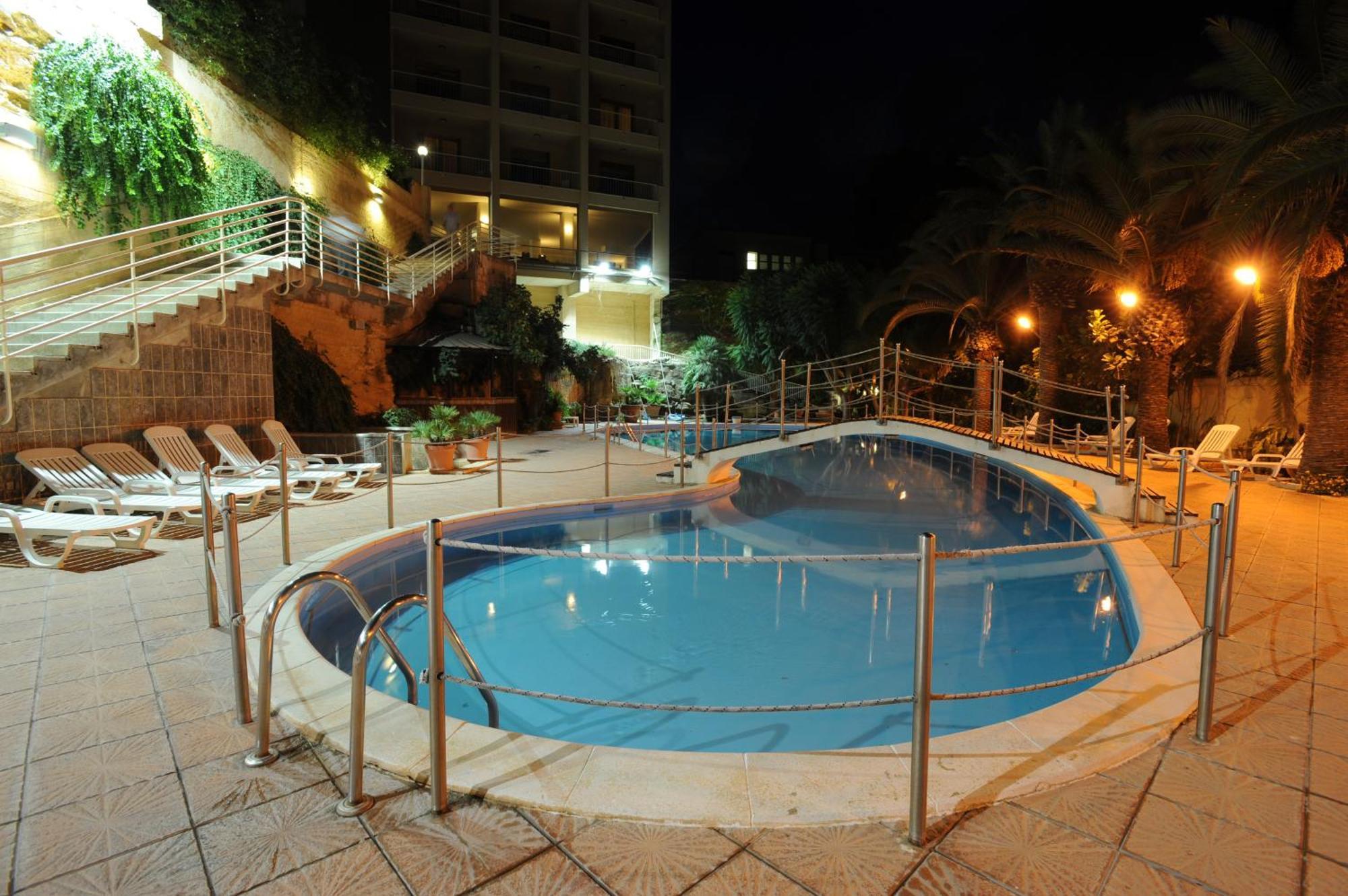 Hotel President 3*
